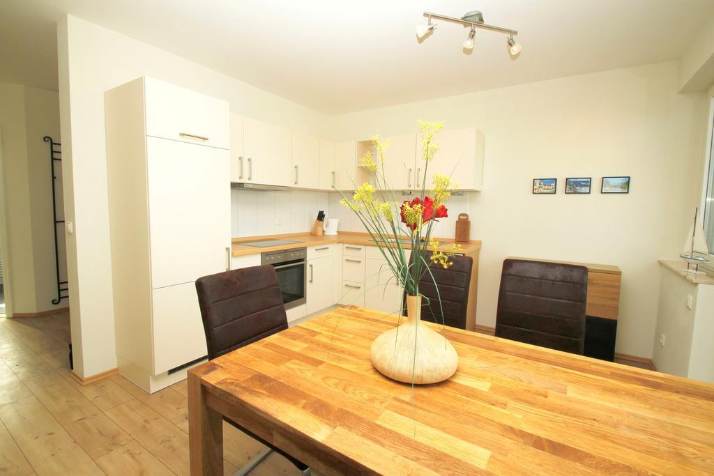 Ferienwohnung Wiek Im Hafenkieker Wiek auf Rügen Pokój zdjęcie